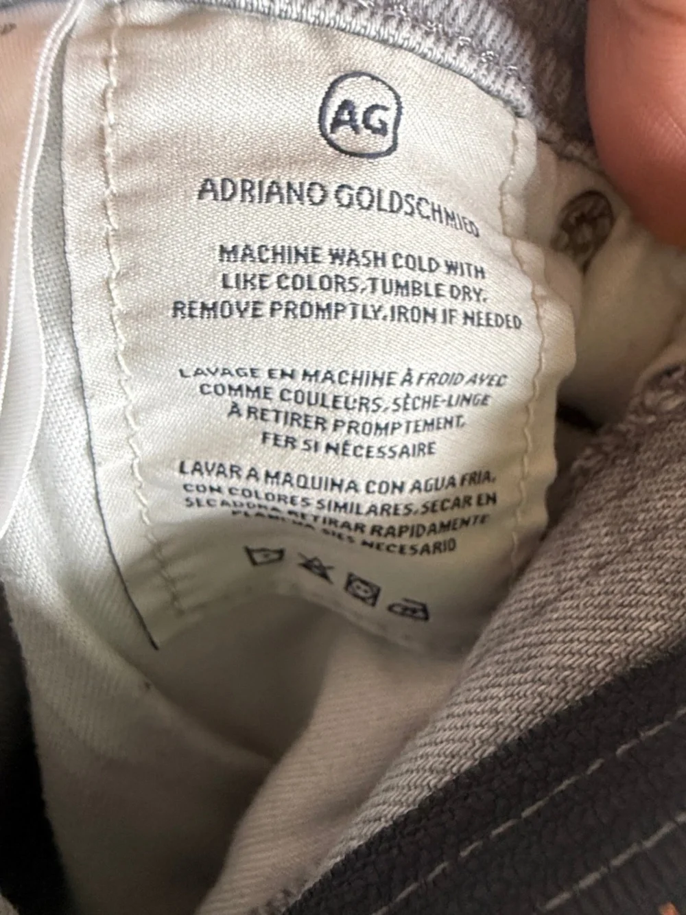 AG Adriano Goldschmied Light Wash Denim Size 32 | Capsule‎ Wardrobe Essential
